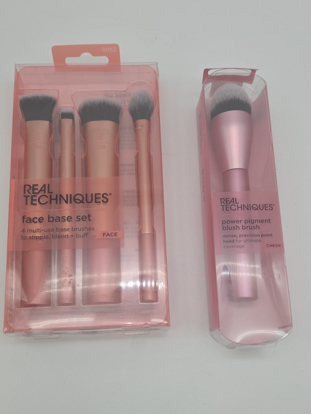Real Techniques Rose Gold & Pink Face Base and Blush Brush Set